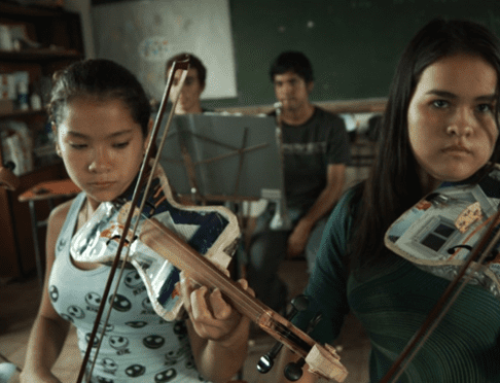 “Boomera”, kompania braziliane që kthen mbeturinat në instrumente muzikore