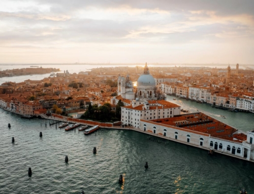 Venecia do të tatojë turistët ditorë
